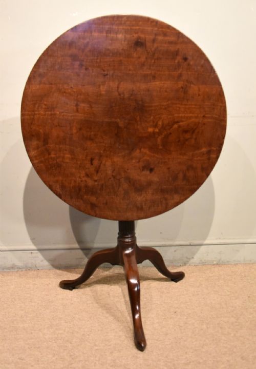 MID 18TH CENTURY MAHOGAN TRIPOD TABLE