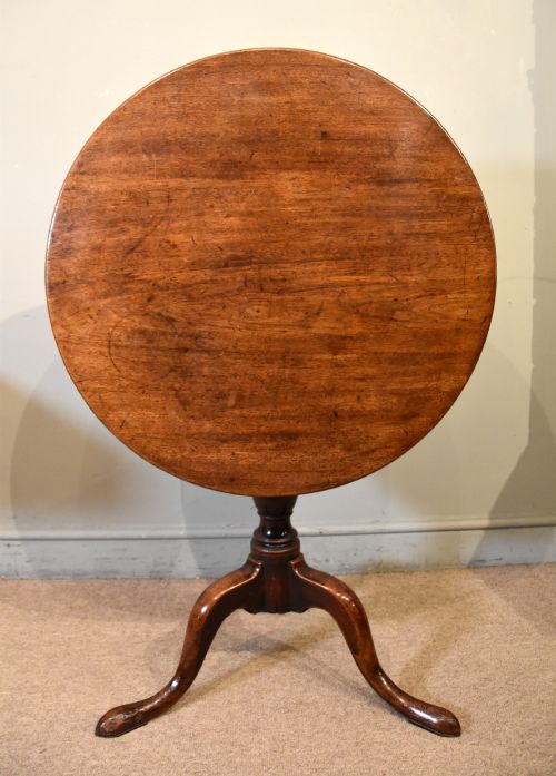 George III mahogany Tripod table