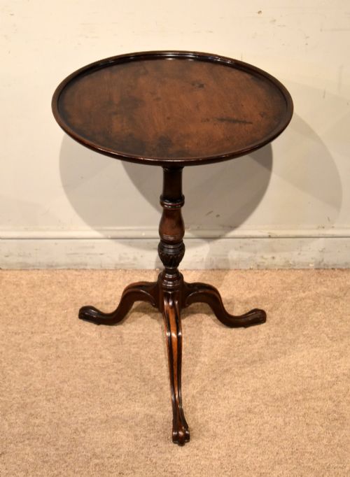18th Century Hepplewhite Period Mahogany Lamp / Wine Table