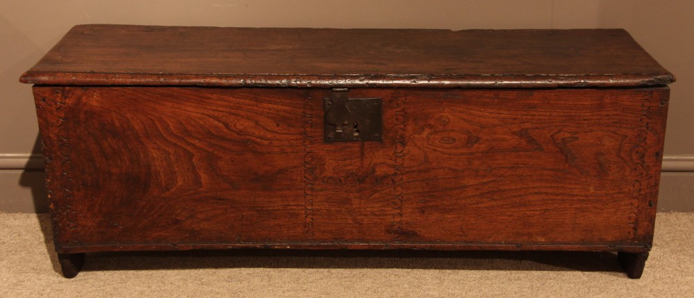 Early 18th Century Six Plank Elm Coffer, Circa 1720