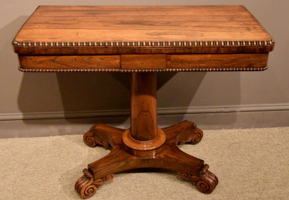 An Elegant William IV Rosewood Card Table 