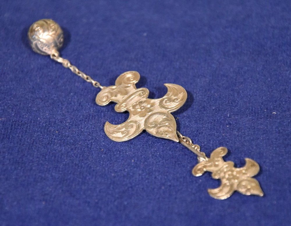Coombe Martin Silver Cloak Pin