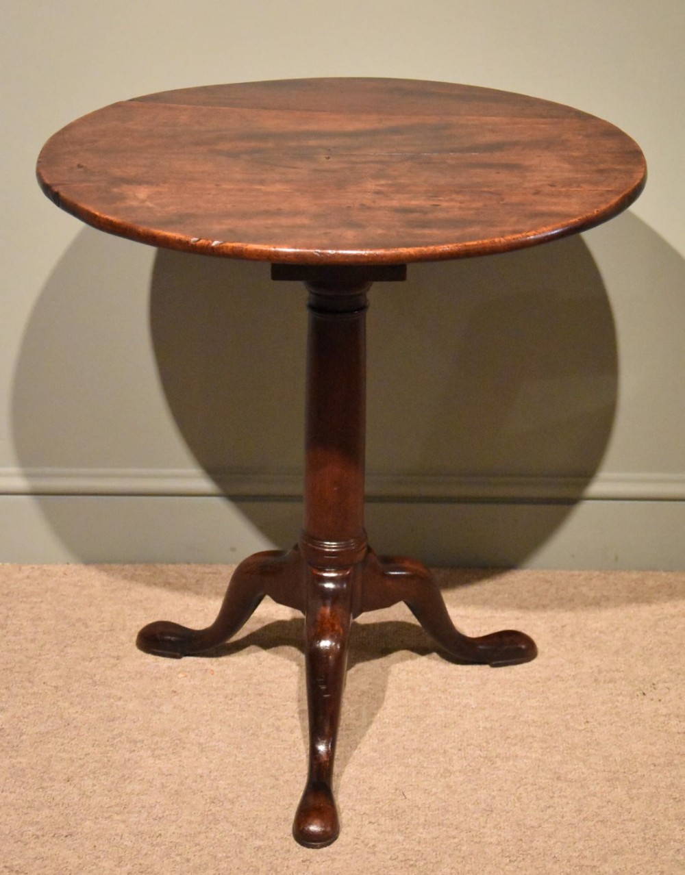 An Early George III Country Walnut Tripod Table 
