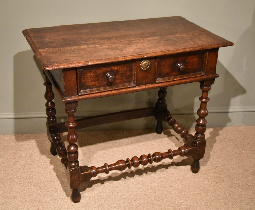A Lovely Late 17th Century Oak Side Table 