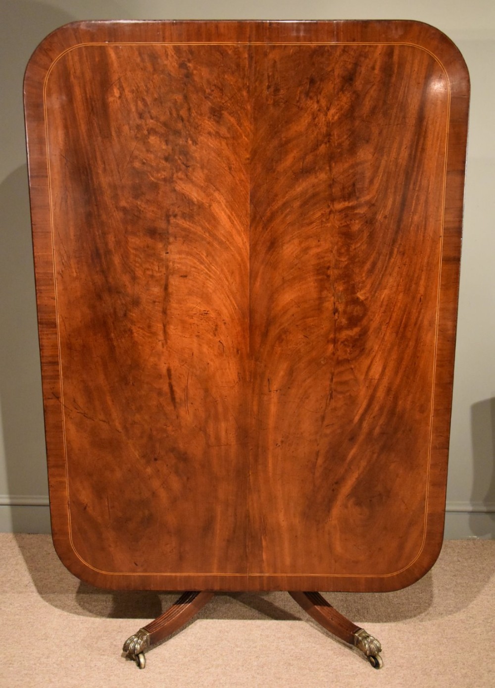 A Superb Early Regency Period Mahogany Breakfast Table 