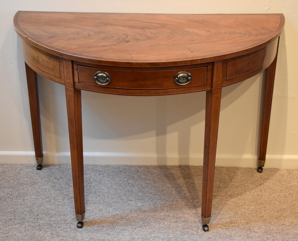An Elegant George III Mahogany Console Table 
