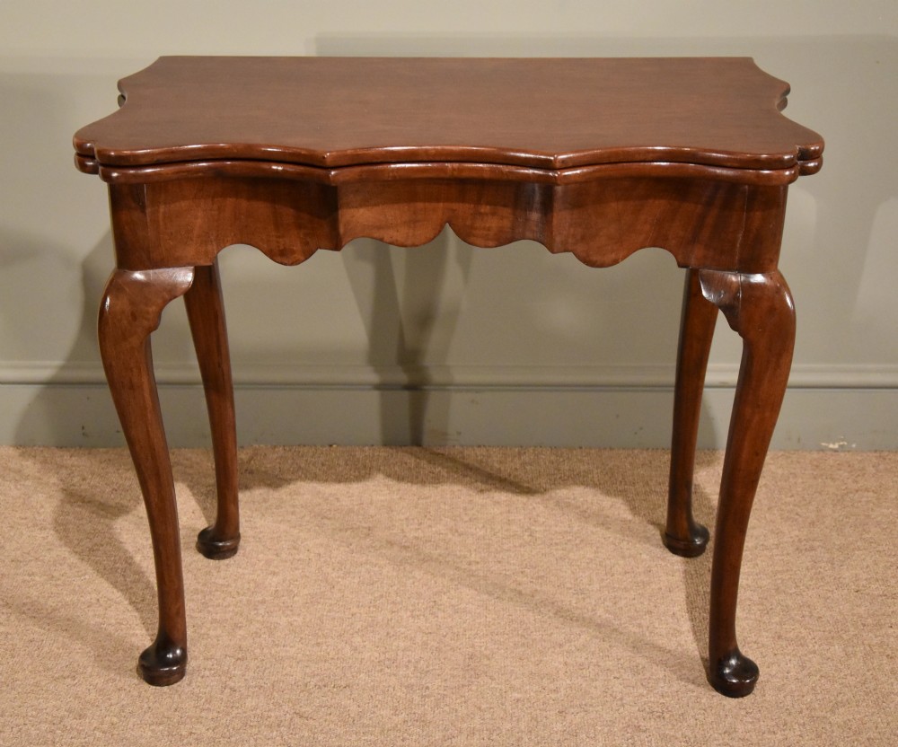 A Rare George I Plum Pudding Mahogany Tea Table 