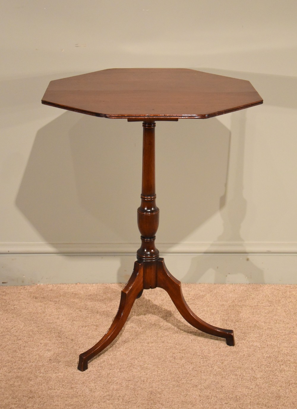 An Elegant George III Mahogany Wine Table