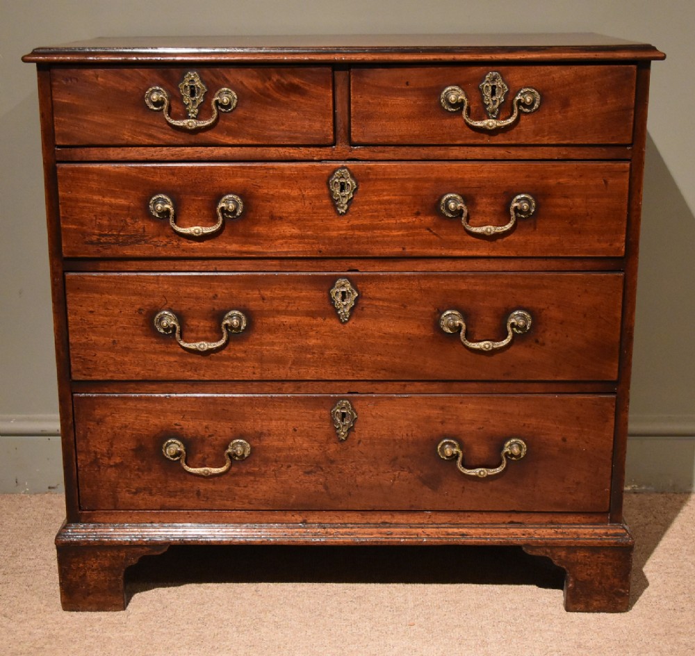 A Superb Late 18th Century Mahogany Chest of Drawers