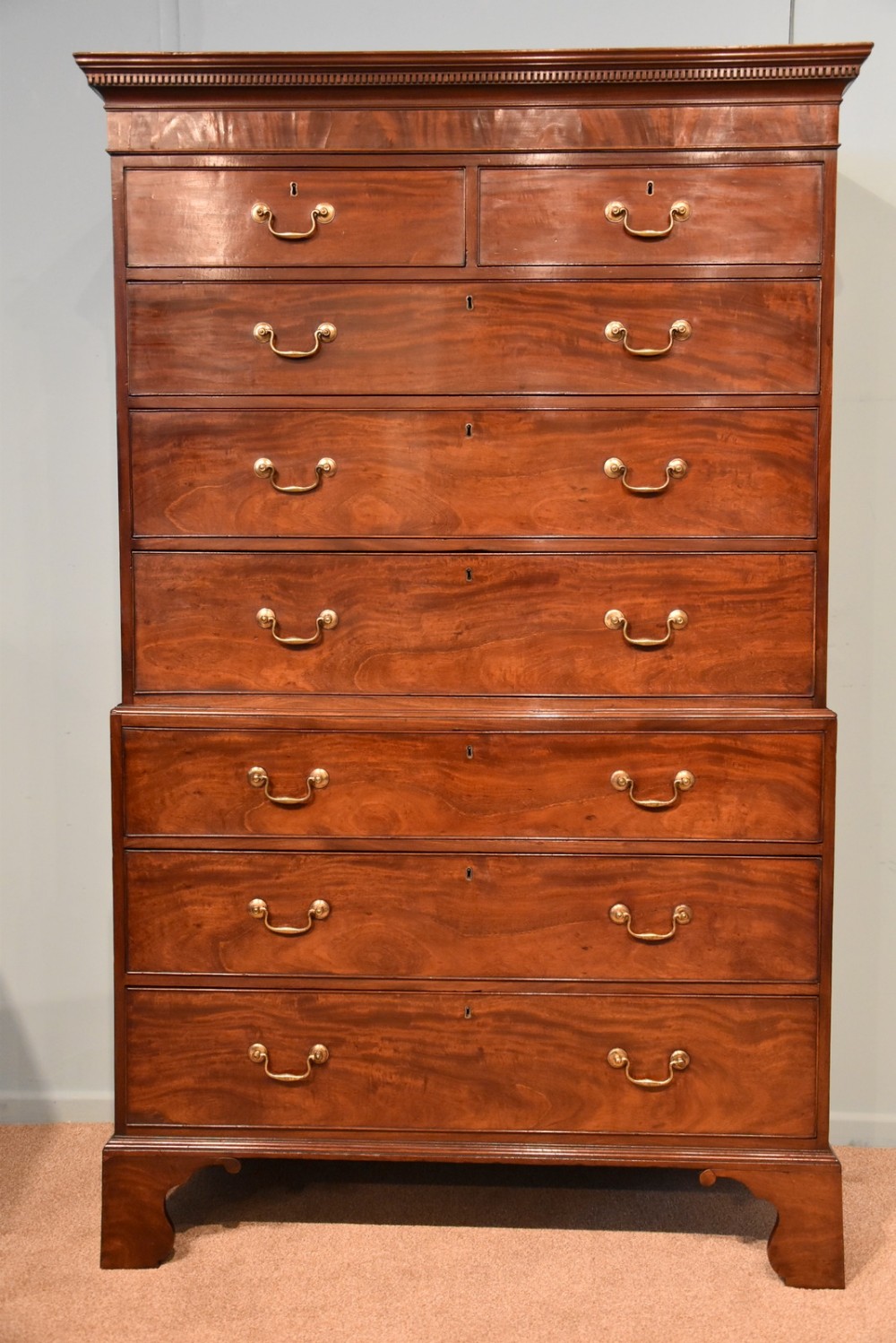 A Good Late 18th Century Mahogany Chest on Chest 