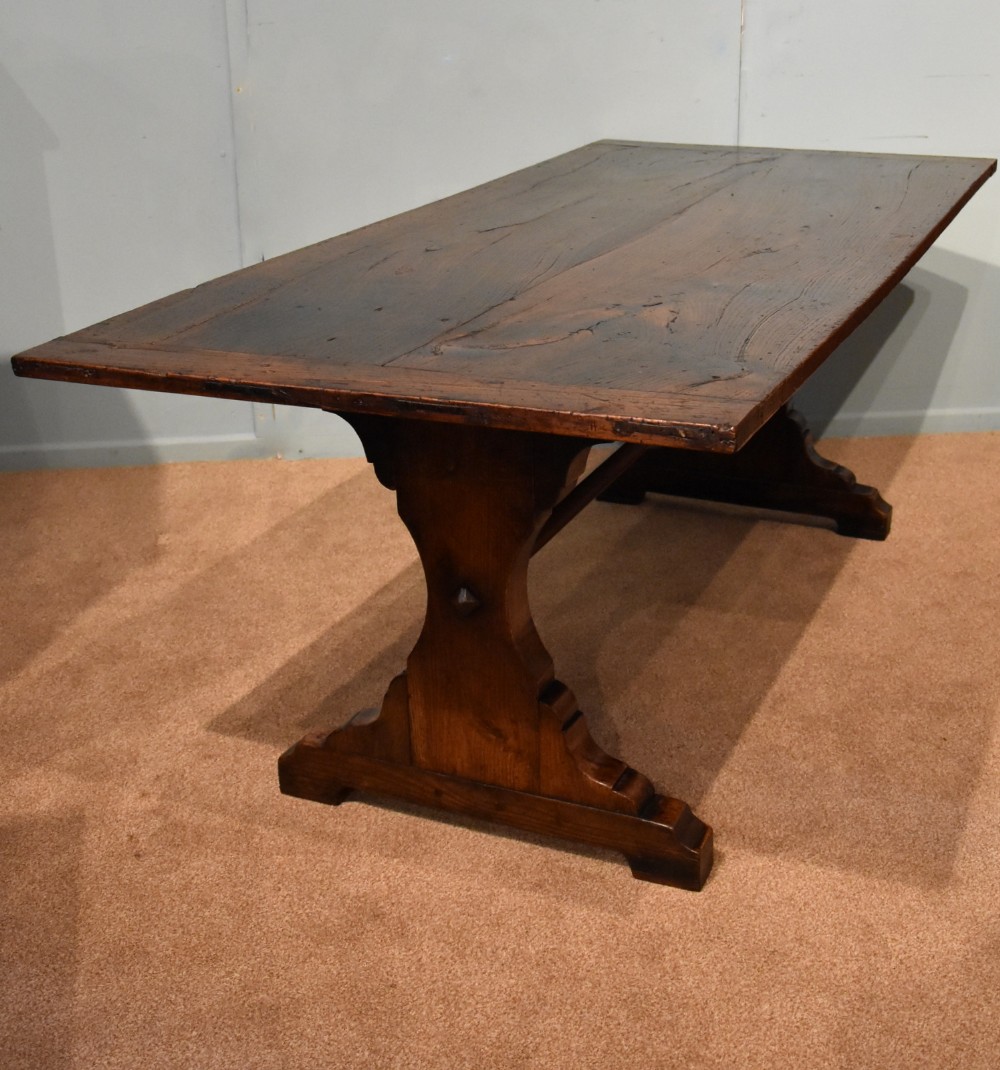 French 19th Century Perigord Chestnut farm house Table