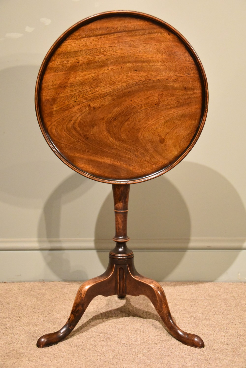 A Very Fine Quality Mid 18th Century Wine Table
