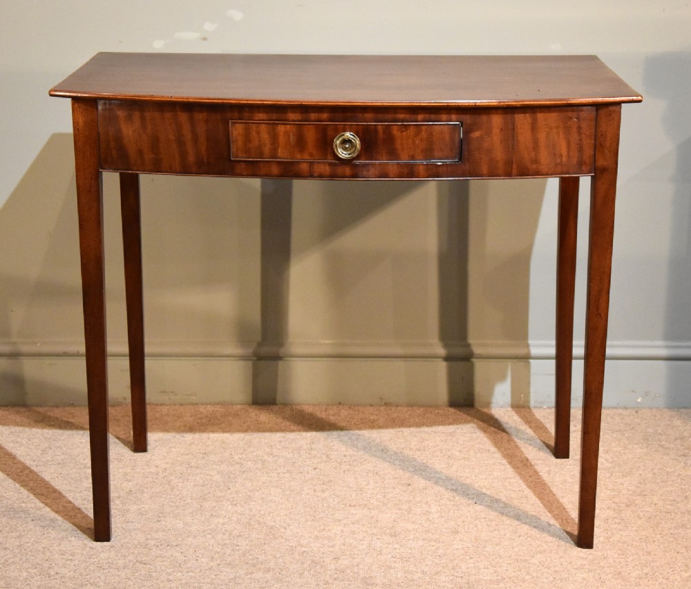 Early 19th Century Bow Fronted Side Table