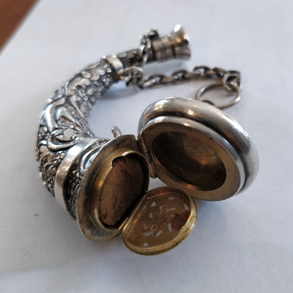 Sampson Mordan Silver Vinaigrette and Scent Bottle View III