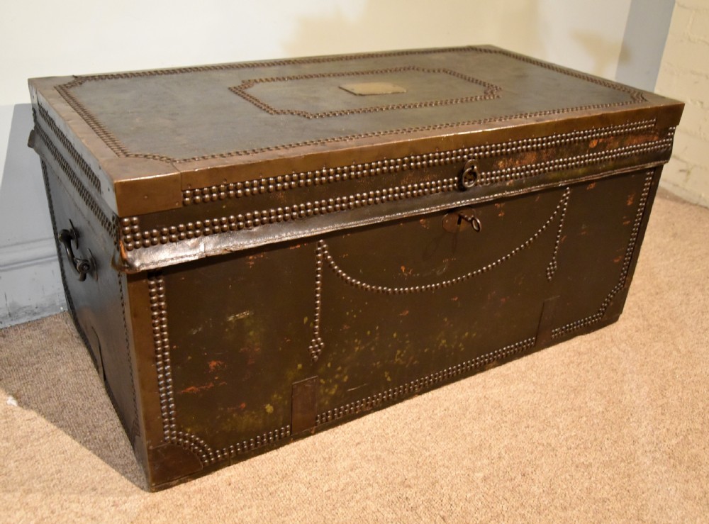 Large George III Green Leather, Camphor Wood Coaching Trunk View IV