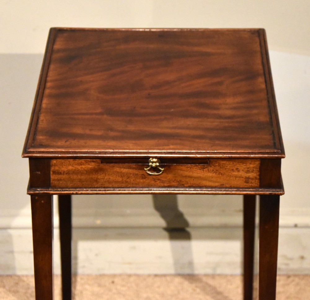 George III Chippendale period Urn Stand  View V