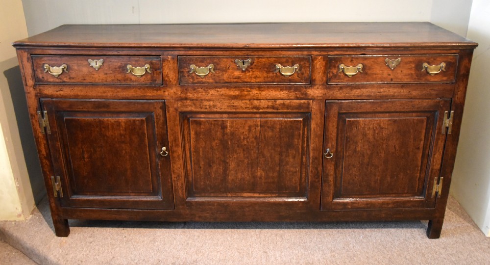  George III Oak Dressr Base with Cupboards View II