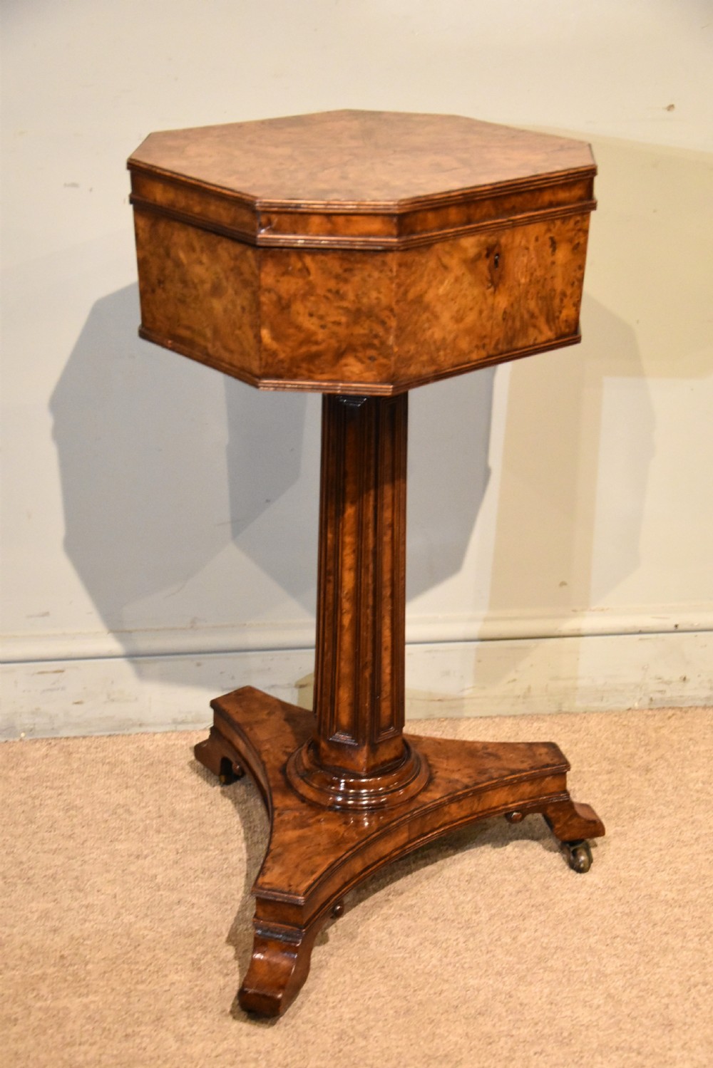 Burr Yew Regency Period Tea Poy / Side Table
