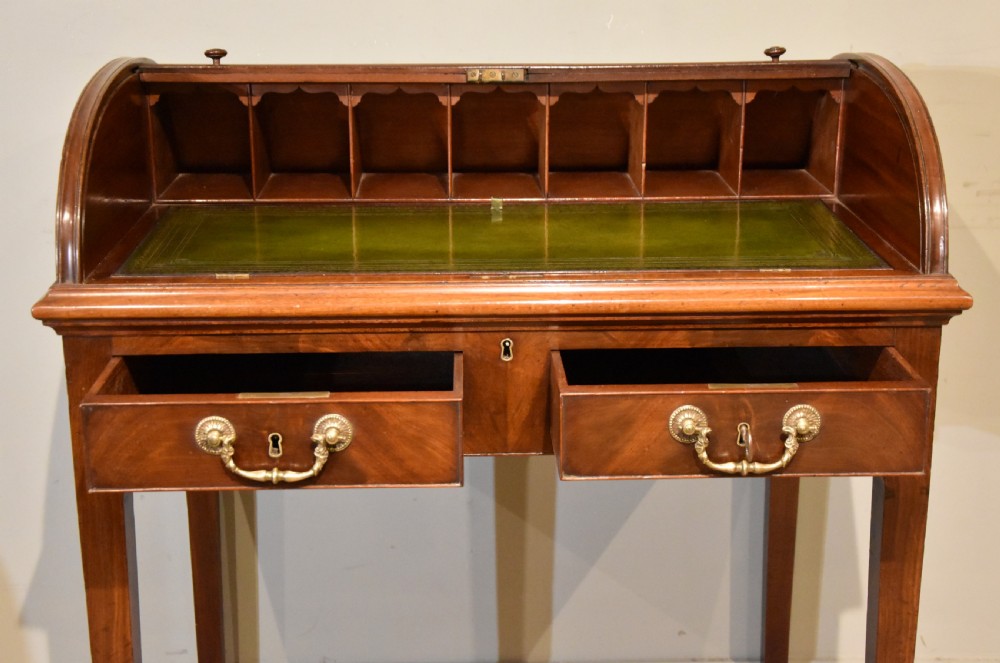 18th Century Chippendale Period Mahogany Writing Desk View V
