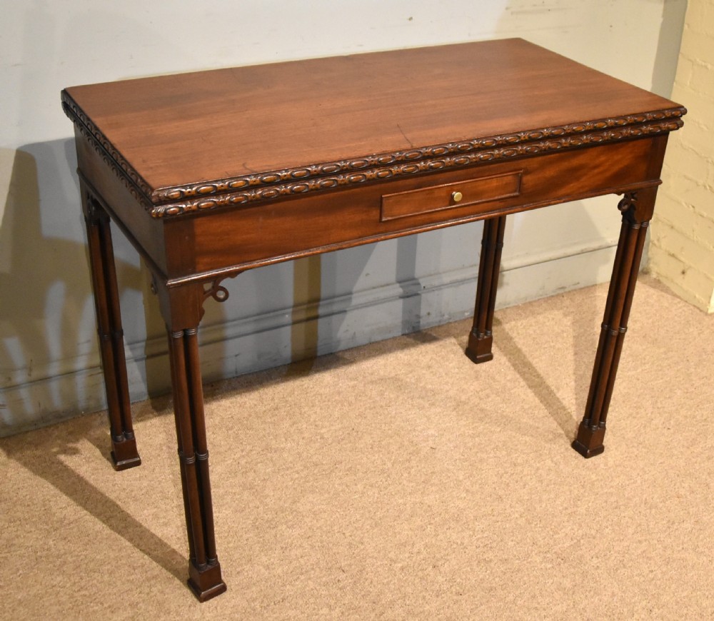 Chinese Chippendale 18th Century mahogany tea table View VI