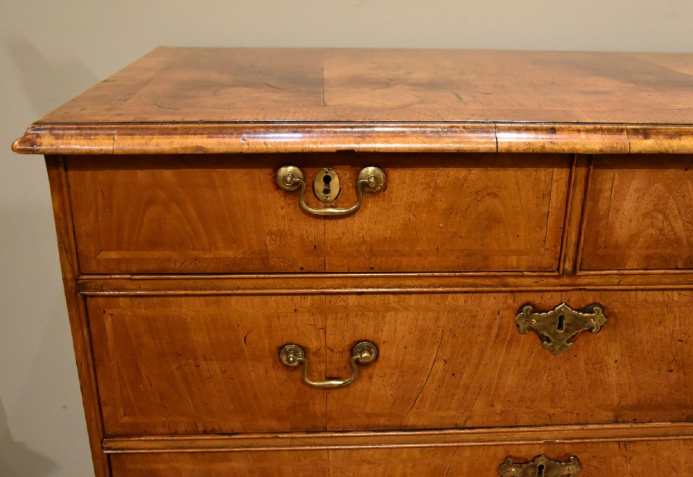 walnut veneered George I chest of drawers View VI