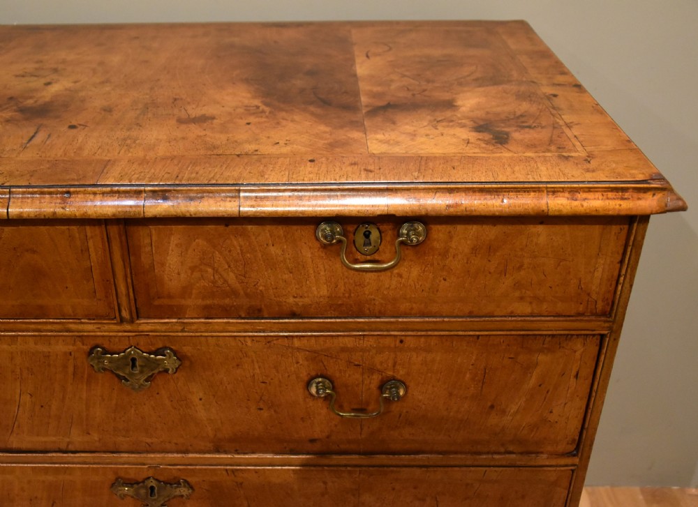 walnut veneered George I chest of drawers View VII