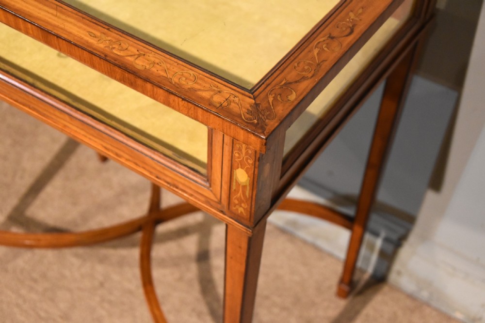 late 18th Century satinwood inlaid bijouterie View V