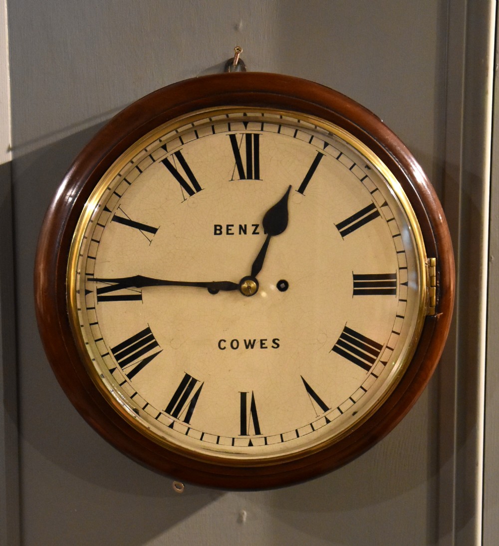 Striking Dial Clock signed Benzie, Cowes