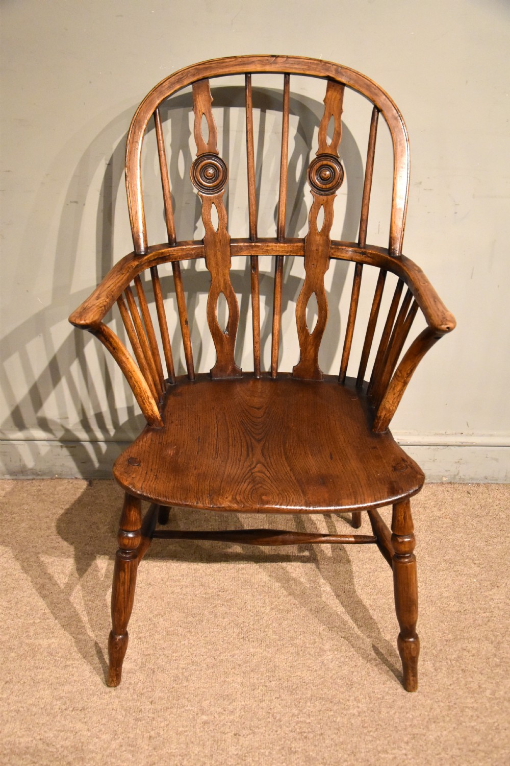 19th century ash and elm Windsor armchair