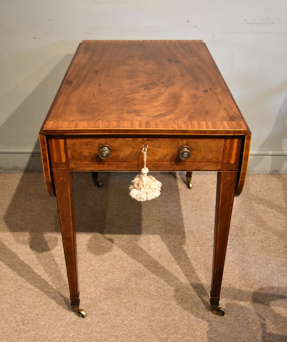 18th century mahogany and satinwood Pembroke table View IV