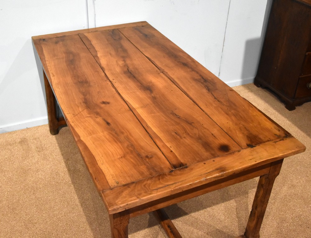 18th century French farmhouse dining table  View VIII