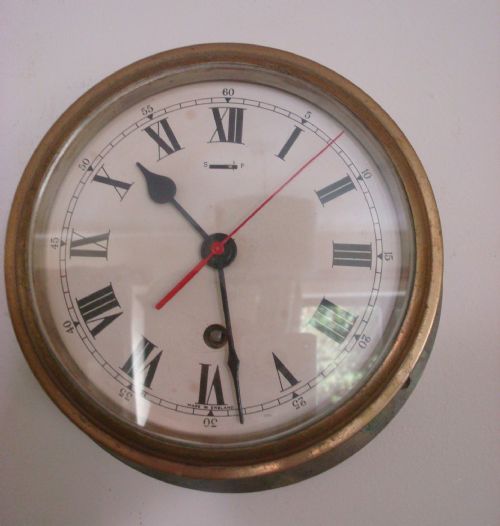VINTAGE GOOD 1951 GEO V F.W. ELLIOTT BRASS SHIPS BULKHEAD CLOCK