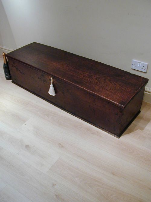 GEORGIAN SWORD CHEST IN OAK - ADDITIONAL PHOTO 1