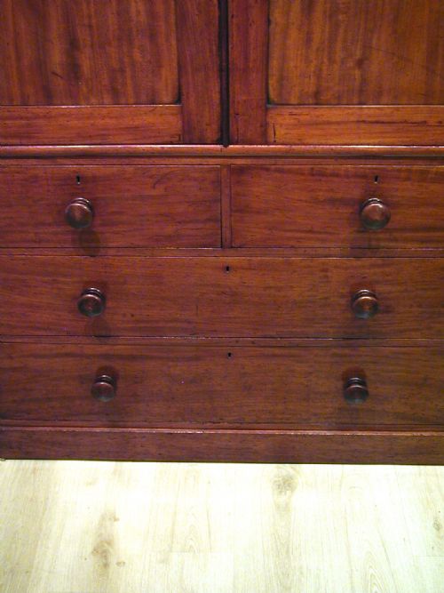 A FINE VICTORIAN LINEN PRESS - ADDITIONAL PHOTO 5