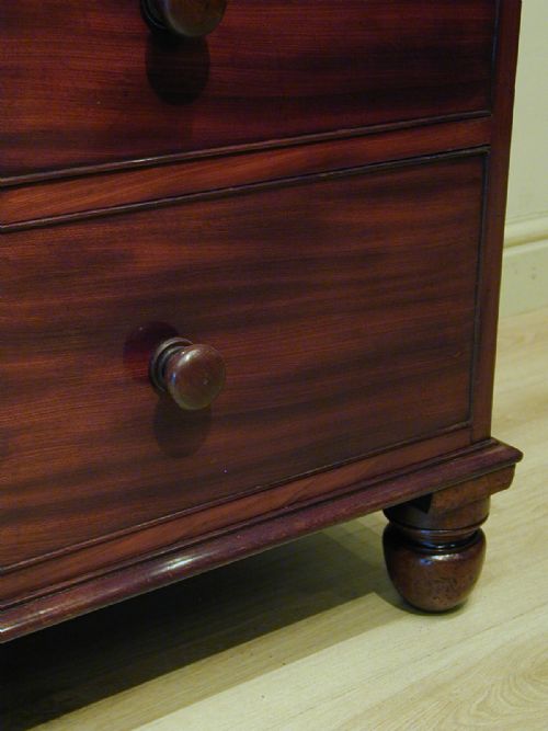 STUNNING CHEST OF DRAWERS OF GILLOWS QUALITY - ADDITIONAL PHOTO 6