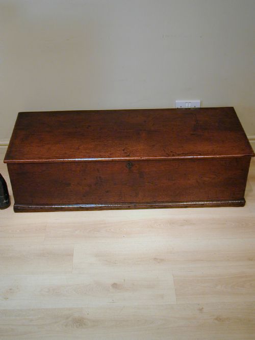 STUNNING OAK STORAGE TRUNK 18TH CENTURY - ADDITIONAL PHOTO 2