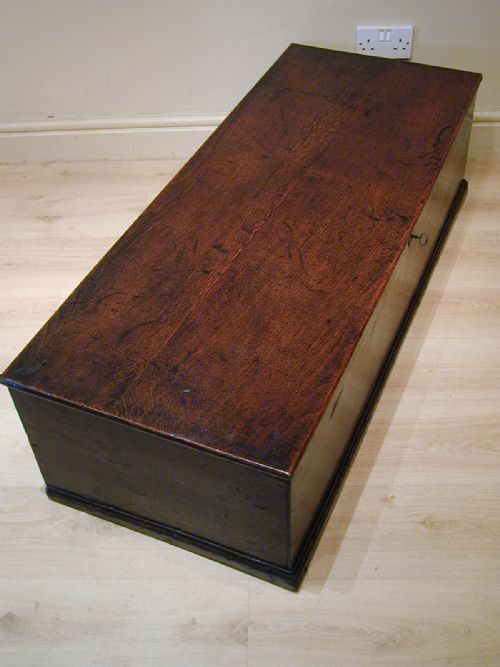 STUNNING OAK STORAGE TRUNK 18TH CENTURY - ADDITIONAL PHOTO 6