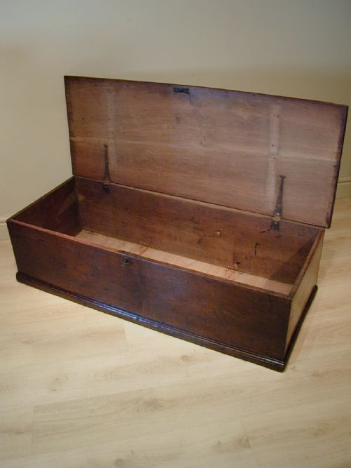 STUNNING OAK STORAGE TRUNK 18TH CENTURY - ADDITIONAL PHOTO 8