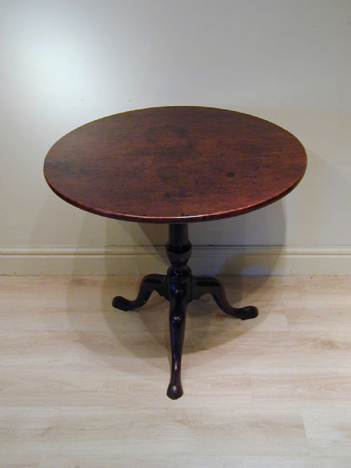 a very fine georgian tripod table - CATEGORY: ANTIQUE TABLES - DATED 1750