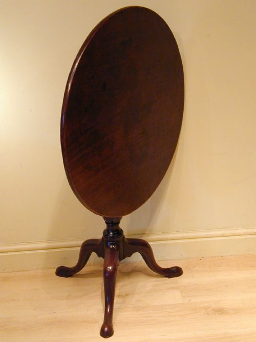 A VERY FINE GEORGIAN TRIPOD TABLE - ADDITIONAL PHOTO 6