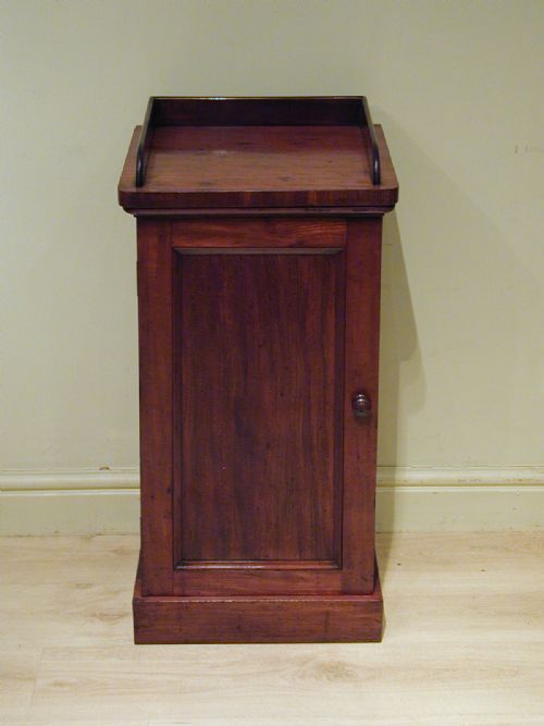 SUPREME QUALITY SINGLEDOOR CUPBOARD - ADDITIONAL PHOTO 4