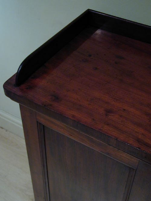 SUPREME QUALITY SINGLEDOOR CUPBOARD - ADDITIONAL PHOTO 7