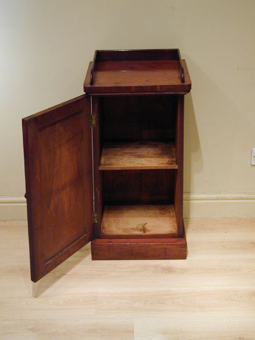 SUPREME QUALITY SINGLEDOOR CUPBOARD - ADDITIONAL PHOTO 10
