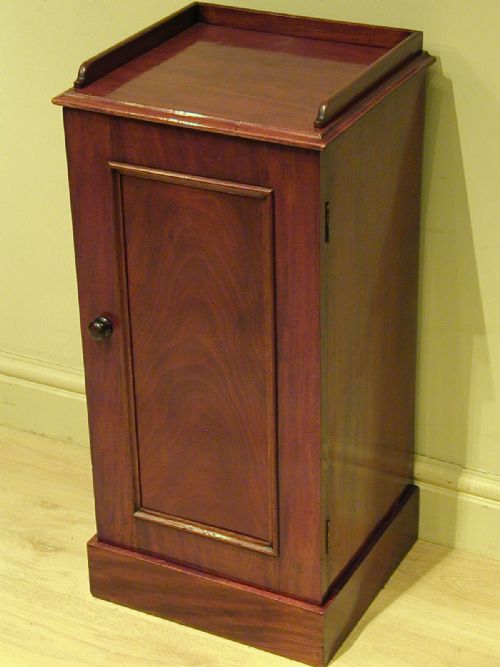 SUPERB SINGLEDOOR CUPBOARD BY HEALS - ADDITIONAL PHOTO 4