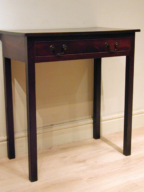 AN ATTRACTIVE SMALL GEORGIAN TABLE - ADDITIONAL PHOTO 5