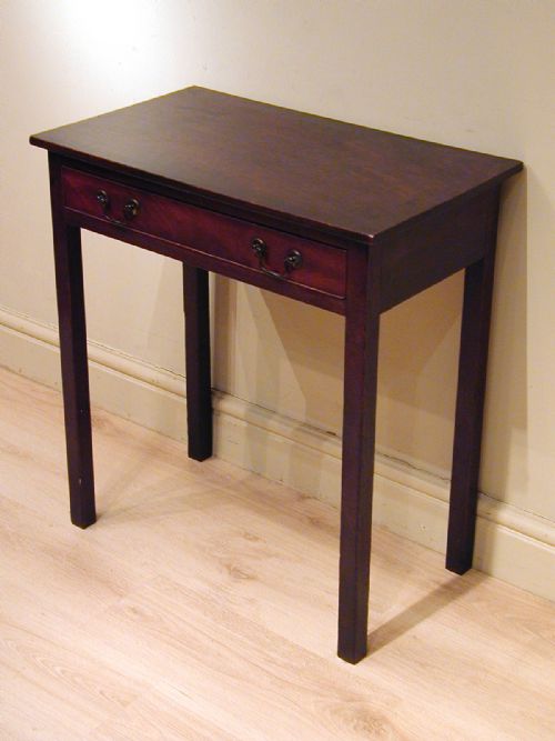 AN ATTRACTIVE SMALL GEORGIAN TABLE - ADDITIONAL PHOTO 8