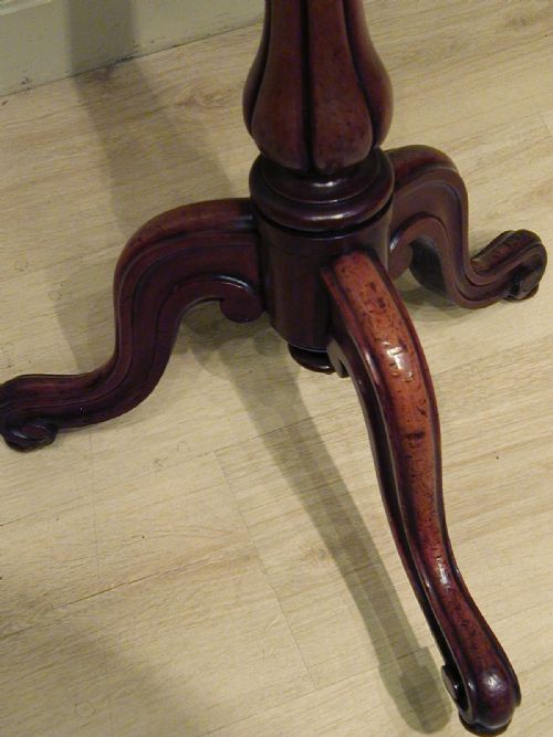 A STUNNING VICTORIAN TRIPOD TABLE - ADDITIONAL PHOTO 11