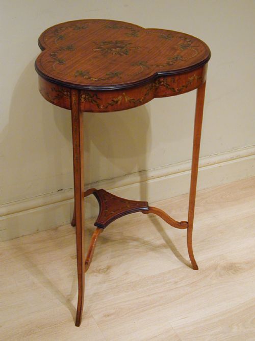 AN EXCEPTIONAL SATINWOOD OCCASIONAL TABLE - ADDITIONAL PHOTO 3