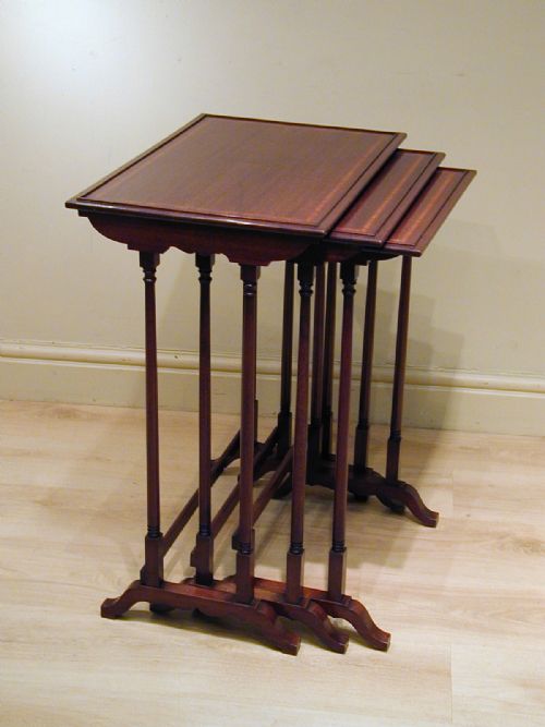 A FINE NEST OF EDWARDIAN TABLES - ADDITIONAL PHOTO 7