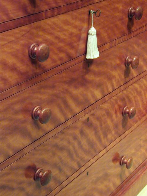 A VERY FINE CHEST OF DRAWERS BY HEAL SON OF LONDON - ADDITIONAL PHOTO 7